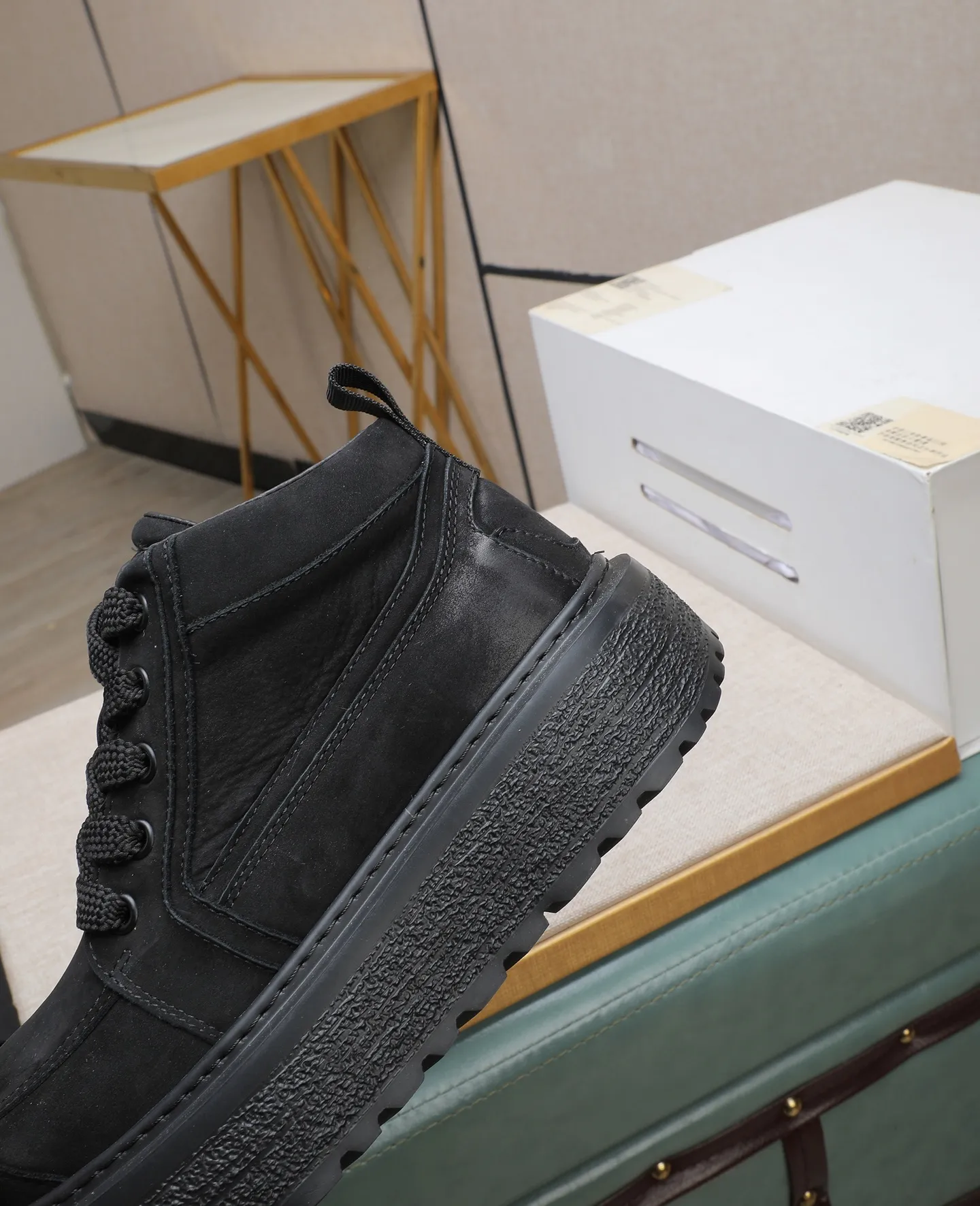 Men's shoes 💰680 IUGGI new retro presbyopia men's shoes, casual and versatile, full of high-end sense, fashionable, luxury and personalized style, joint style, retro presbyopia factor, full of handsome style, first layer suede cowhide, lining wool, rubber outsole, light and non-slip size: 39-44